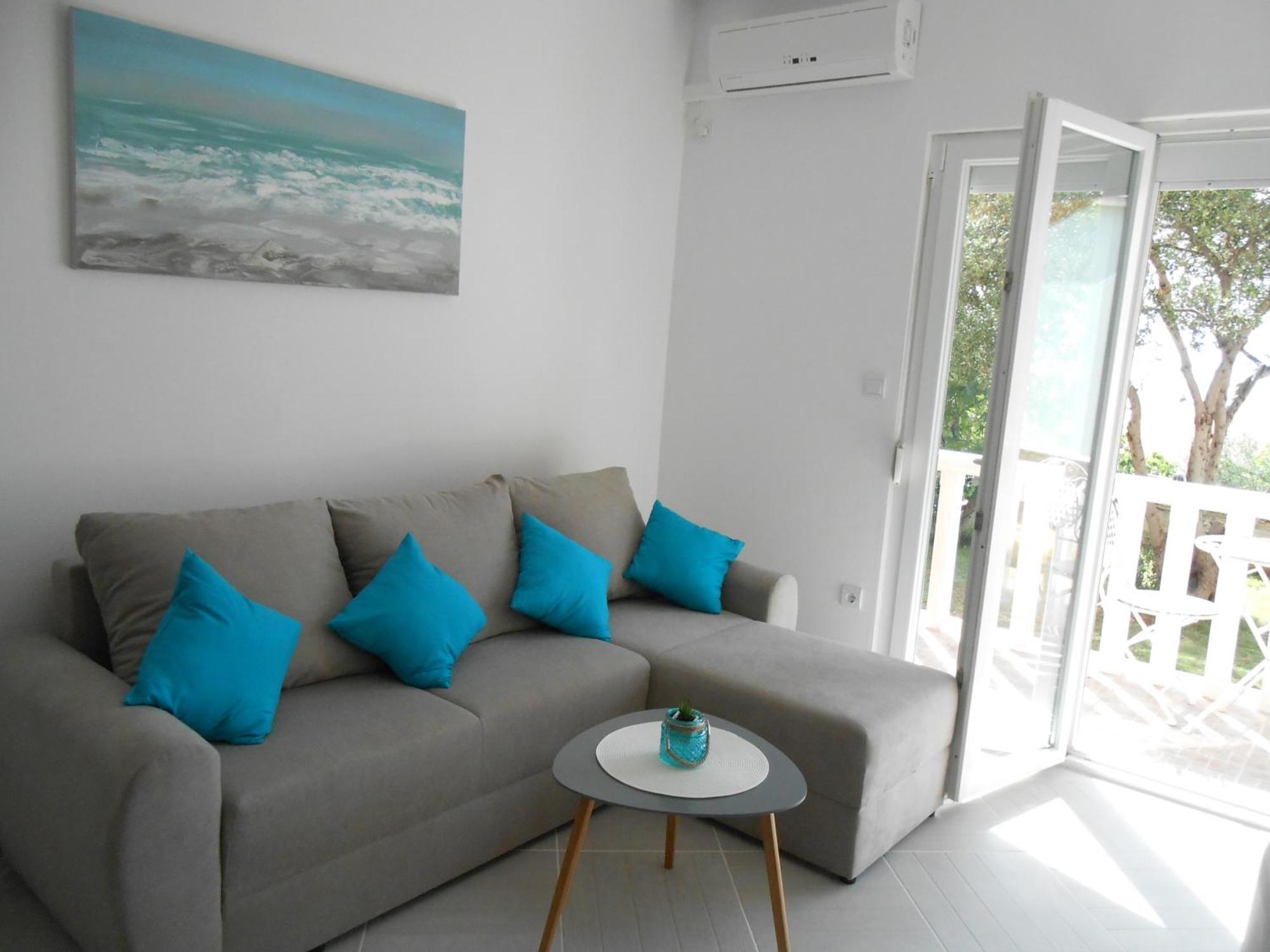 Apartments With A Parking Space Okrug Gornji, Ciovo - 13859 تروغير الغرفة الصورة